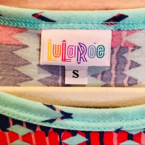 Like NEW Light Green Graphic Print Irma - Picture 4 of 4